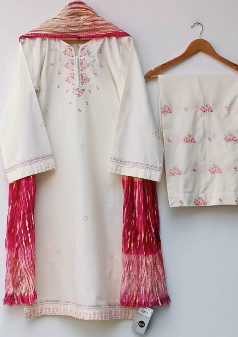 MARIYA (OFF WHITE)