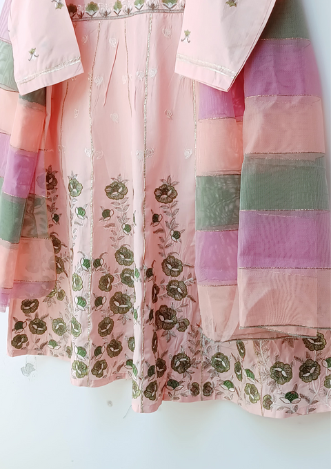 LOTOUS GARDEN (PINK)