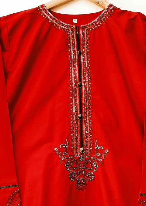 MUNEEBA (MAROON)