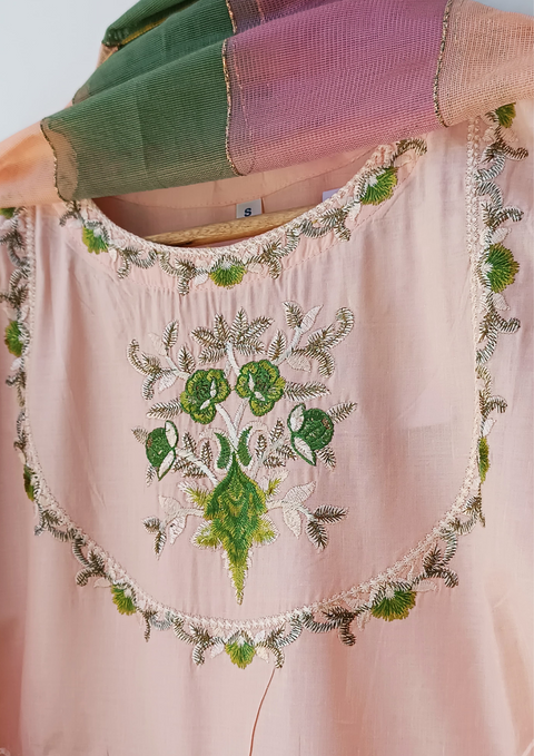LOTOUS GARDEN (PINK)