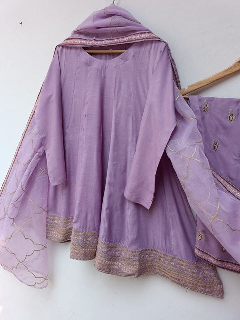 NAIN TARA (LILAC)