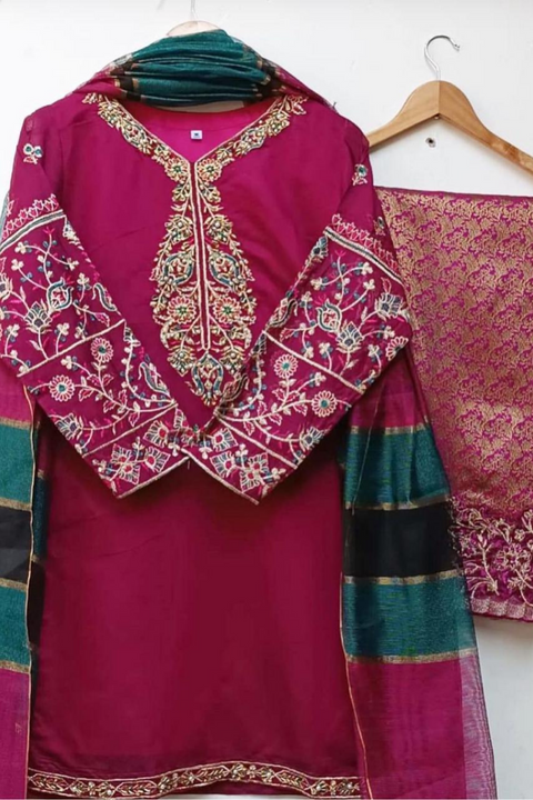 SNAZZY-(SHOCKING PINK) - Lubana Store
