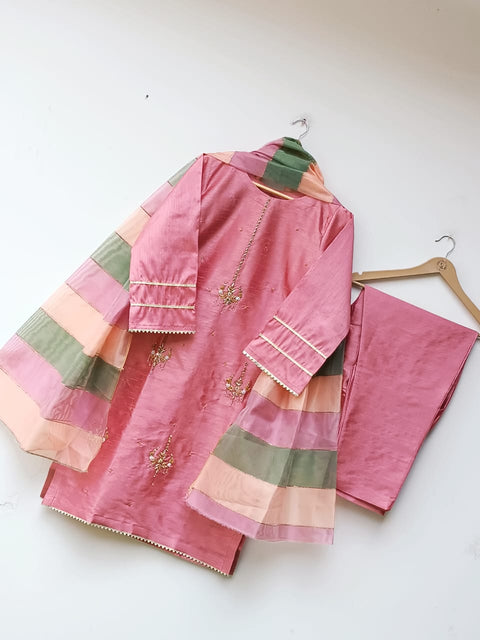 RUBAIL 2 (PINK)