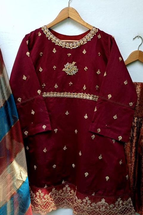 MOTIVE 2 (MAROON) - Lubana Store