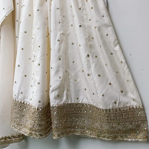 PREET OFF WHITE