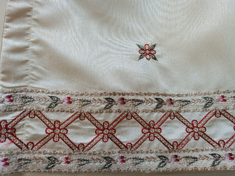 SIMRAN 2 (OFF WHITE)