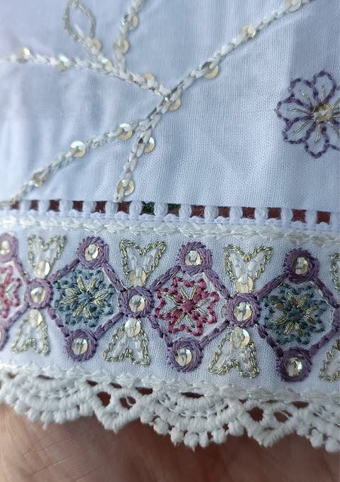 JUGNU (WHITE)