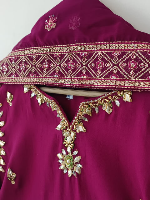 ABEERA (ROYAL GARNET)