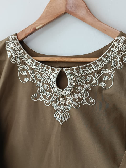 ADEENA (MEHNDI)