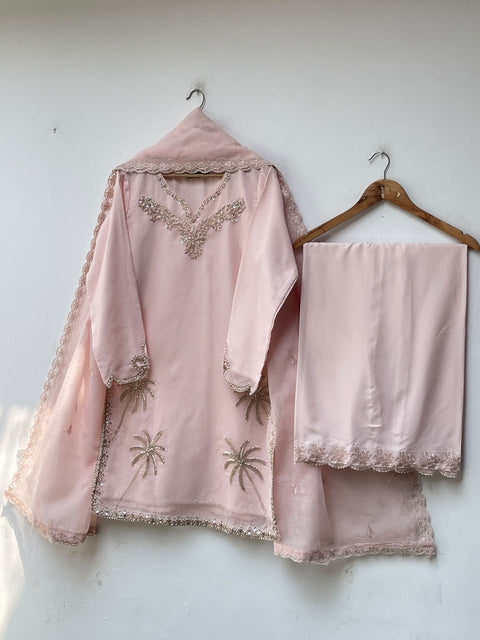AFIFA (POWDER PINK)