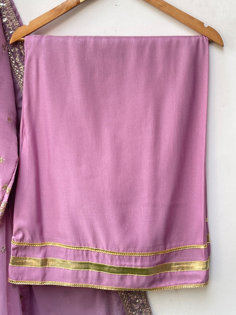AIZA (KASHNI)