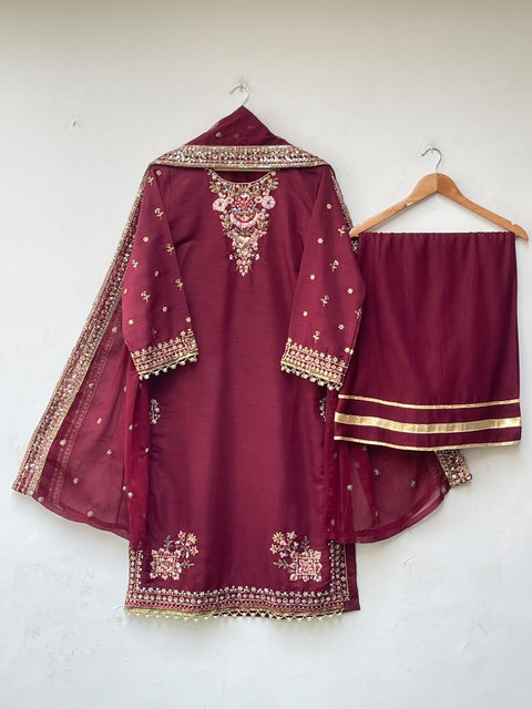 AIZA (MAROON)