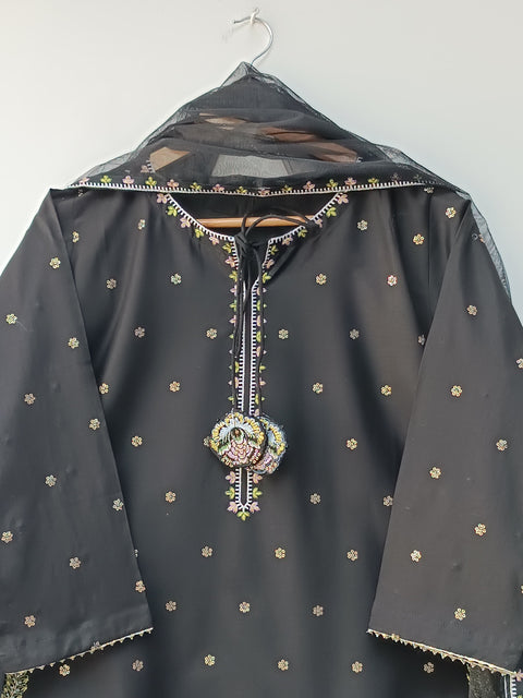 ALEEZA (BLACK)