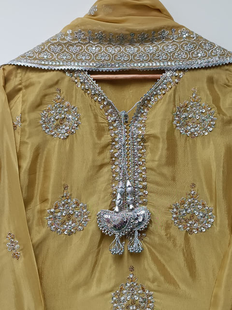 ALISSA (YELLOW CREAM)