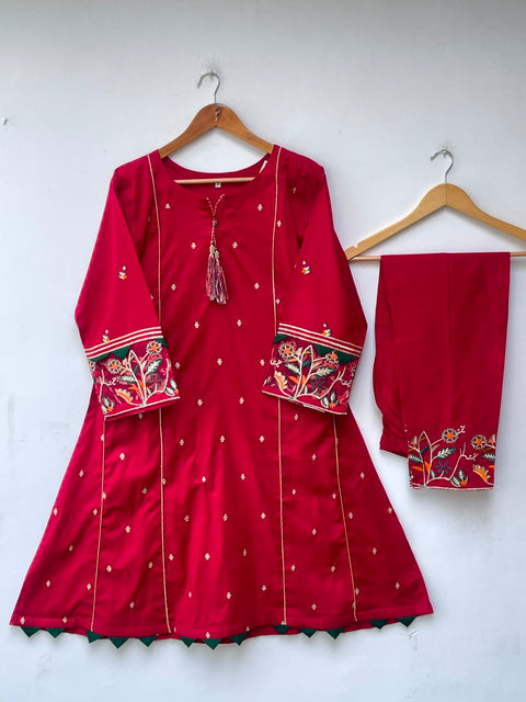 AMAL (MAROON)