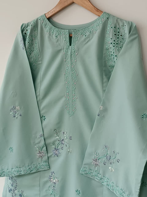 AMBER ( MINT)