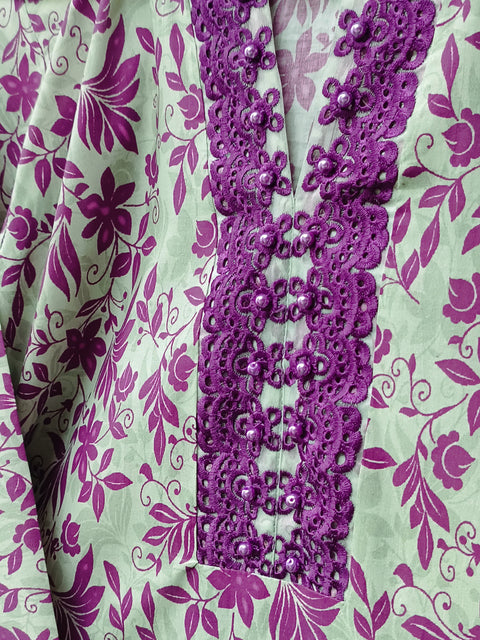 AMITA (PLUM)