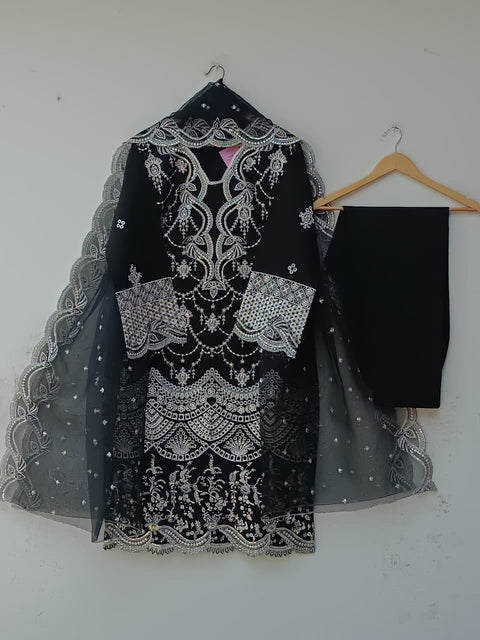 NOSHA (BLACK)