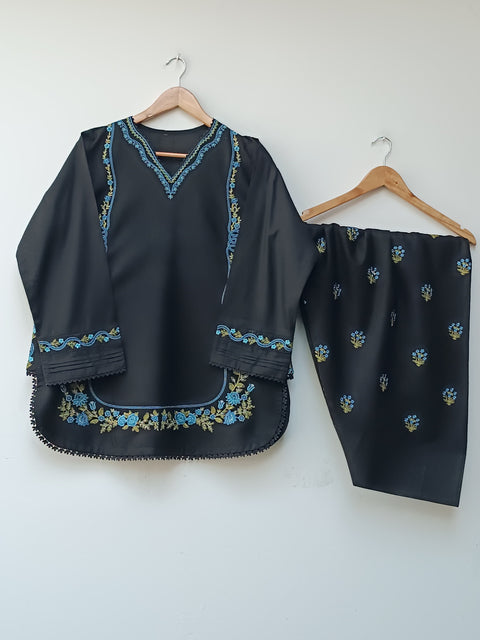 ANOSHVA (BLACK)
