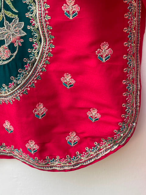 AZNA (TEAL & RED)