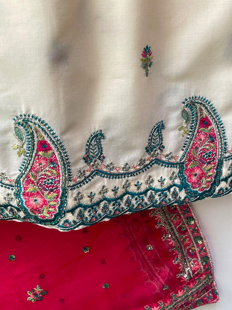 AZNA (TEAL & RED)