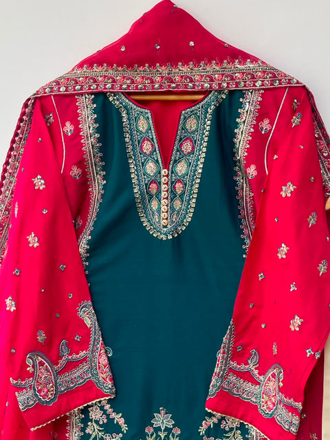 AZNA (TEAL & RED)