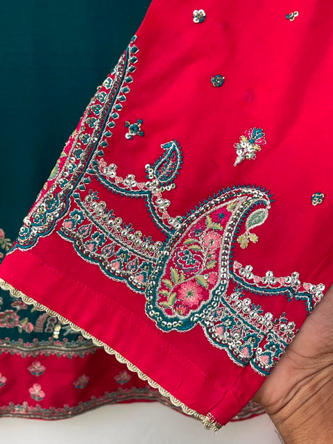 AZNA (TEAL & RED)