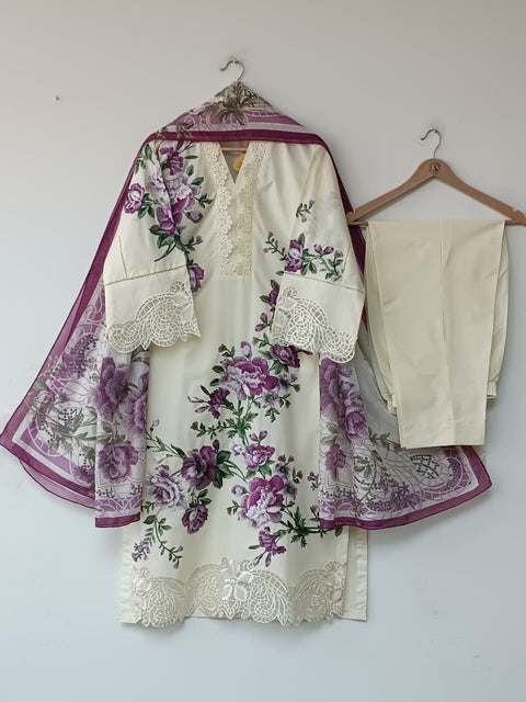 ARUHA (IVORY)