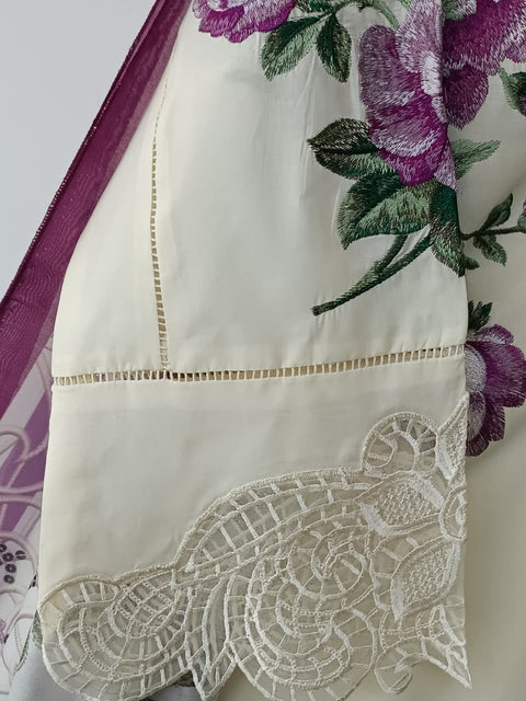 ARUHA (IVORY)