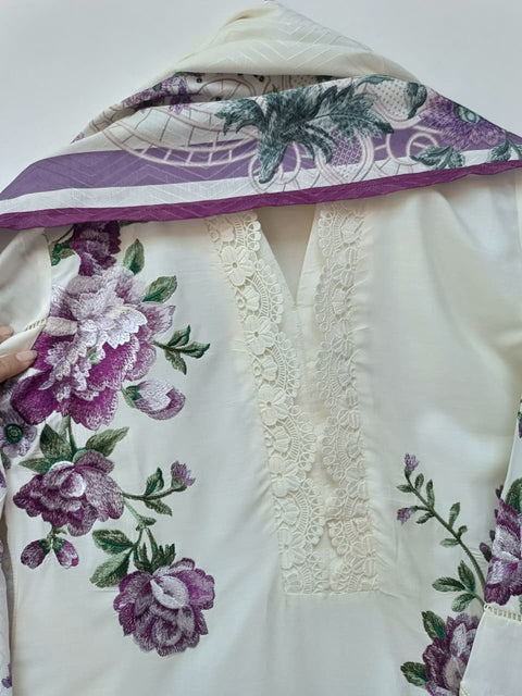 ARUHA (OFF WHITE)