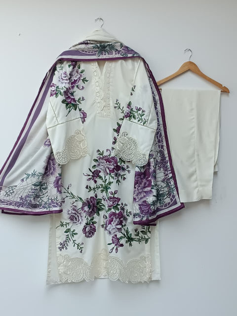 ARUHA (OFF WHITE)