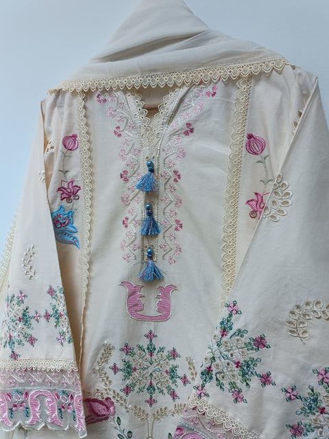 ASHMA (IVORY)