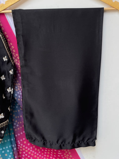 ATEEBA (BLACK)
