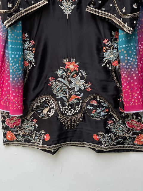 ATEEBA (BLACK)