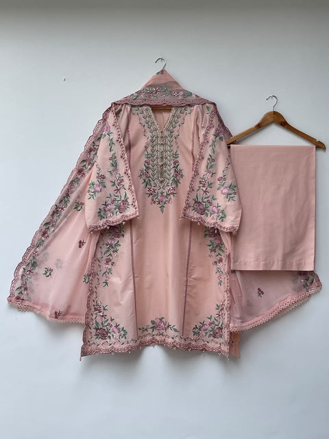 AYAN (P PINK)