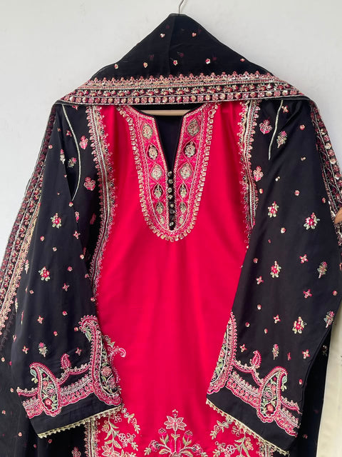 AZNA BLACK & RED)