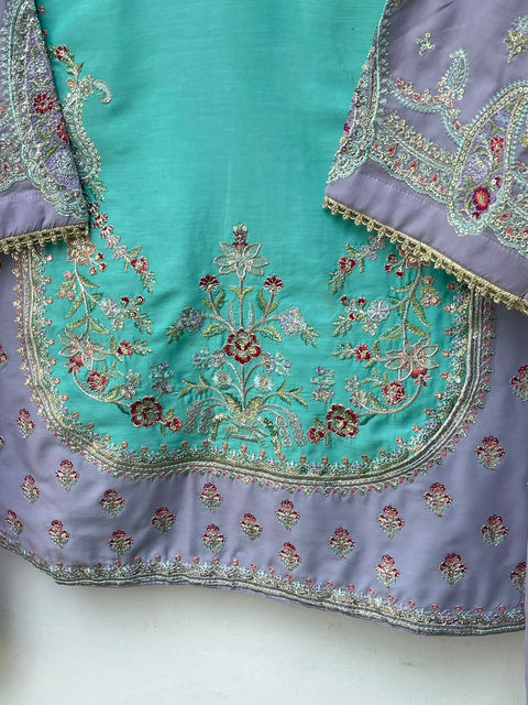 AZNA (LILAC & FEROZI)