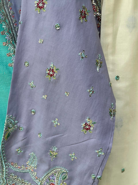 AZNA (LILAC & FEROZI)