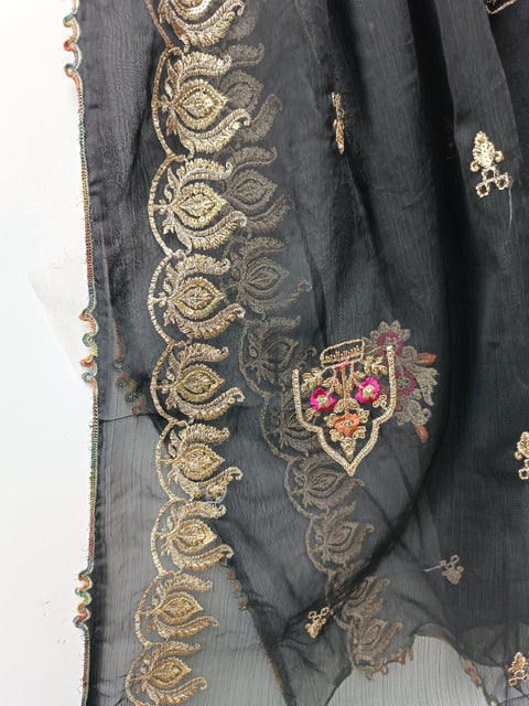 BAALI 2 (BLACK)