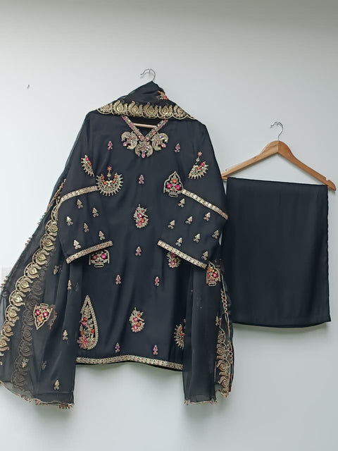 BAALI 2 (BLACK)