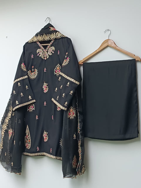 BAALI 2 (BLACK)