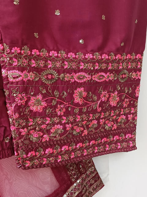 BANITA (BERRY MAROON)