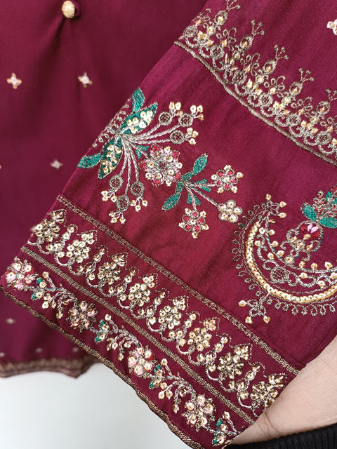 BASANTI (MAROON)