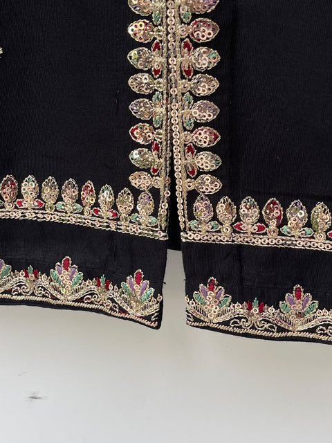 BASERAT (BLACK)