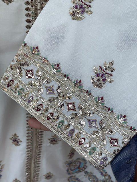 BASERAT (IVORY)