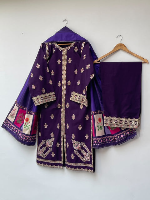 BASERAT (PLUM)