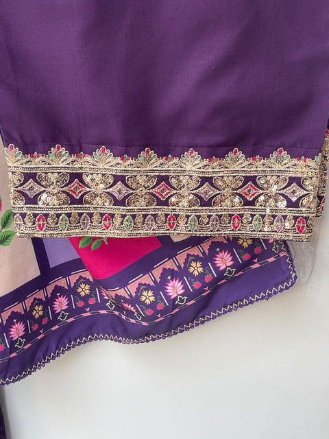 BASERAT (PLUM)
