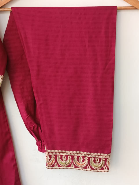BATIK 2 (MAROON)