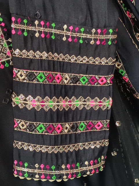 BEENA (BLACK)