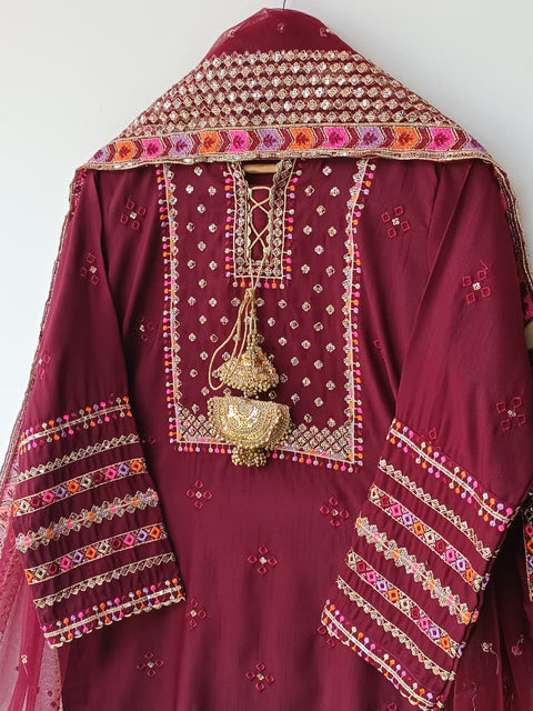 BEENA (MAROON)